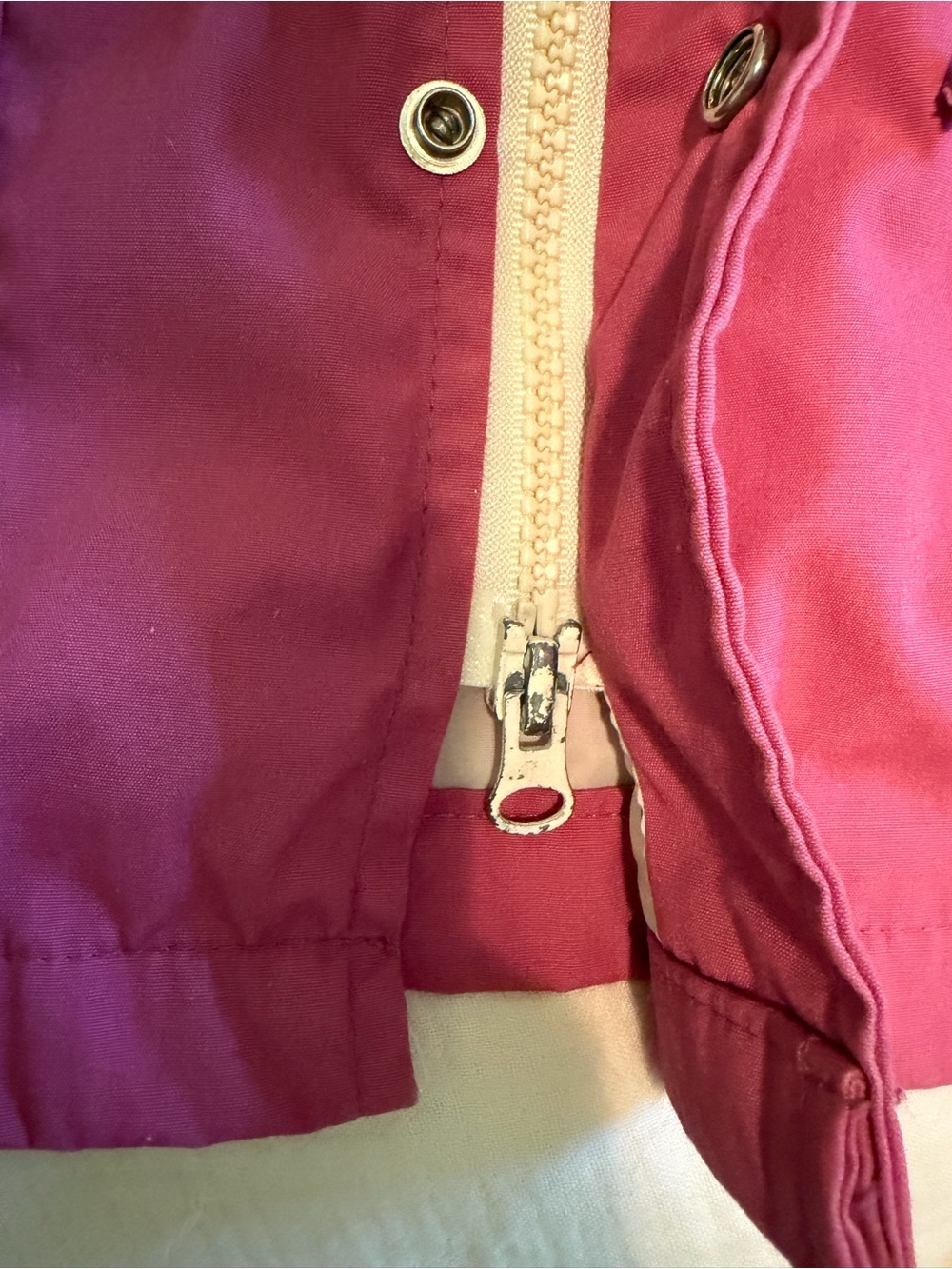 Vintage Women's Raspberry Jacket - Picture 6 of 8